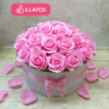 Kép 1/3 - Illatos rózsabox pink - deluxe 26 szálas